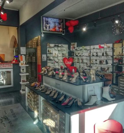Magasin de chaussures, Saint Pierre Magasin de chaussures, Saint Pierre