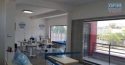 Local de 82M2 pour usage commercial ou professionnel, Ambohibao