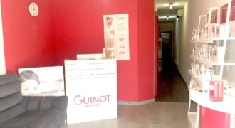 Fond de commerce très bien situé, Le Port