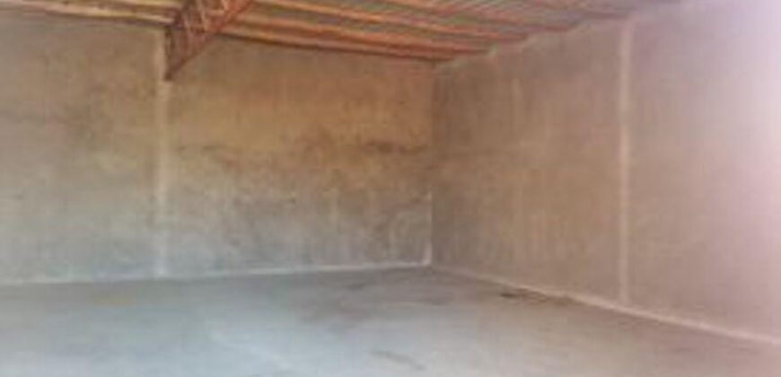 Deux entrepôts de 224M2 sur un terrain de 1700M2, Ambohibao