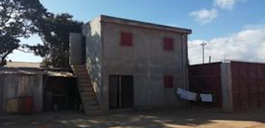 Deux entrepôts de 224M2 sur un terrain de 1700M2, Ambohibao