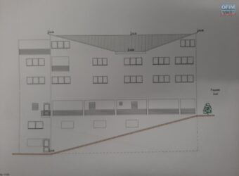 Locaux professionnels avec accès ERP, et ascenseur, St André