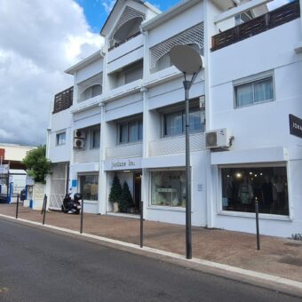 Local Professionnel de 77m2 au centre-ville de Saint Paul