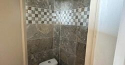 Appartement en local professionnel en centre ville de Saint-André