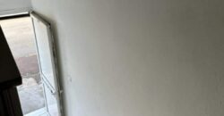 Appartement en local professionnel en centre ville de Saint-André