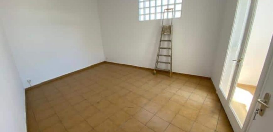 Local professionnel de 19 m2 remis à neuf, Saint Denis