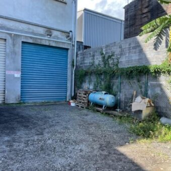 Local commercial de 80 m2 situé dans une enceinte sécurisée, Saint Pierre