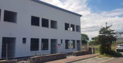 Local commercial de 100 m2 , Etang Salé