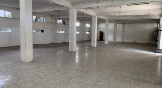 Espace commercial en vente au cœur de Flic en Flac