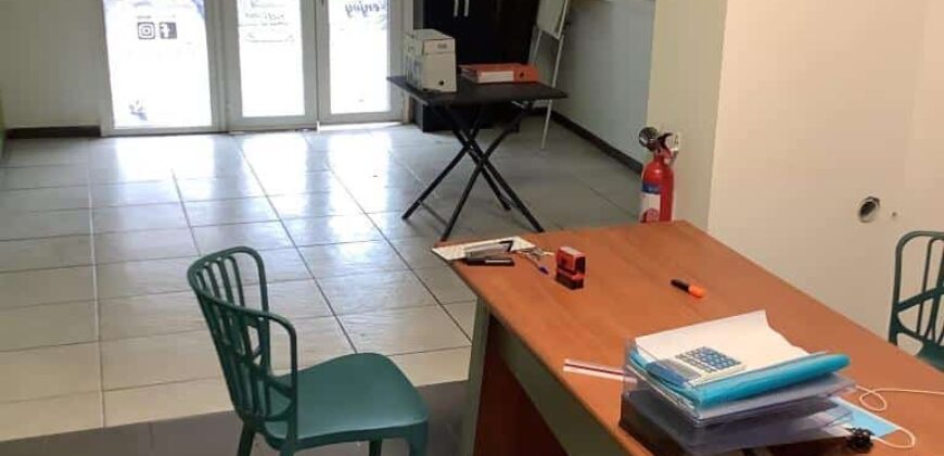 Location d’un local commercial en plein centre-ville de Ravine des Cabris