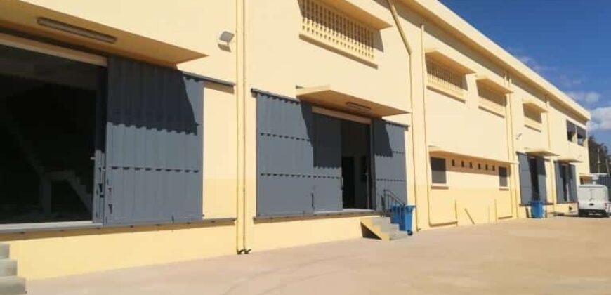 Location d’un entrepôt de 600 m² à Mandrosoa Ivato
