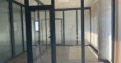 Location de 2 locaux professionnels de 191 m² chacun à Andraharo-Tananarive