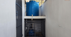 Location d’un bâtiment R+2 de type T6, idéal pour bureaux ou usage professionnel, dans un quartier prisé en bordure de route principale à Ivandry.