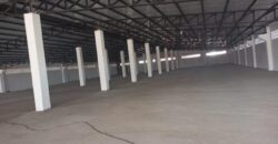 A louer : Entrepôt sécurisé de 4 000 m² proche commerces à Anosizato.
