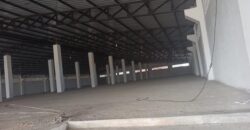 A louer : Entrepôt sécurisé de 4 000 m² proche commerces à Anosizato.