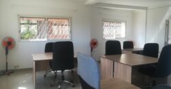 A louer: Locaux-professionnels de 100m2 chacun à Ankorondrano, Tananarive