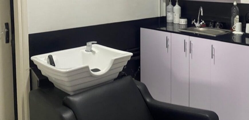 A vendre : Fonds de commerce – Salon de beauté à Ampefiloha-Tananarive