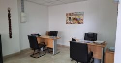 A louer un local commercial ou bureau de 27 m² en bord de route à Ivandry