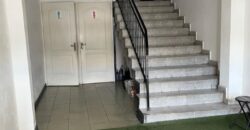 A louer local professionnel sécurisé de 120 m² avec parking à Antanimena
