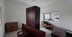 A louer deux bureaux de 150,80 m² chacun situés au 3e étage d’un immeuble professionnel à Ambolokandrina