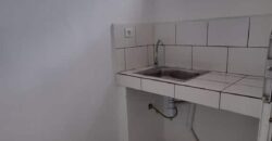 A louer deux bureaux professionnels de 105,25 m² avec parking à Ambolokandrina