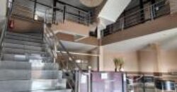 À vendre : Propriété avec dépôt de 600 m² et bureaux sur un terrain de 2 500 m² à Ambohidratrimo
