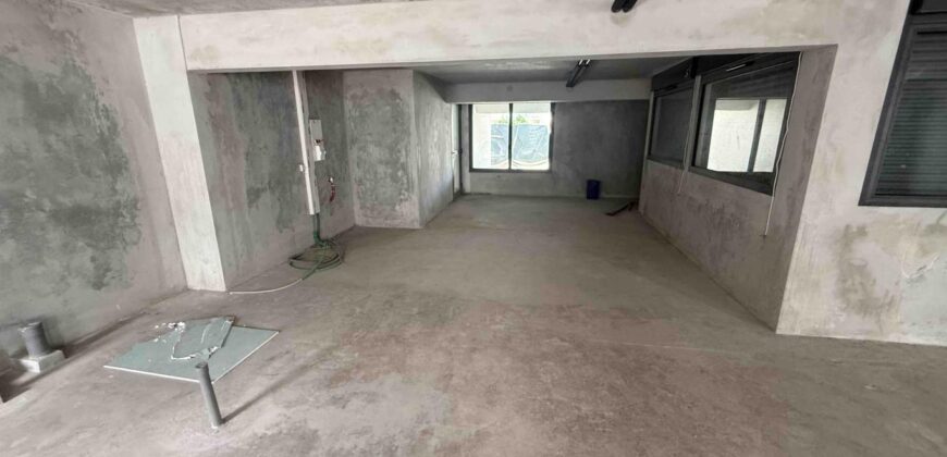 En vente un local commercial de 97 m² idéalement situé à Saint-Denis