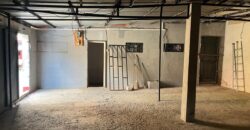 A louer un local commercial de 100m2 sur 3 niveaux à Andranonahoatra Itaosy