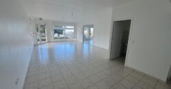 Location d’un local professionnel idéalement situé au Tampon 14e