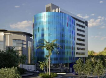 Location des bureaux modernes dans un immeuble d’exception à Ébène.