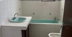 Location d’un local professionnel de 160 m2 situe dans une enceinte sécurisée à Saline Les Hauts