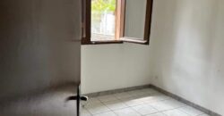 Location d’un local professionnel de 160 m2 situe dans une enceinte sécurisée à Saline Les Hauts