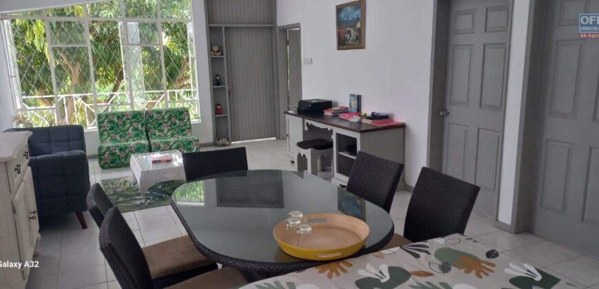 Location d’un bureau de 13 m² idéal pour télétravail situé à Pointe aux Canonniers.