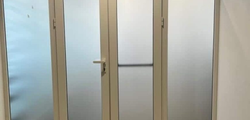 À louer : 4 bureaux professionnels de 1 000 m² chacun sur 4 niveaux à Alarobia