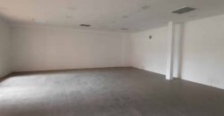 À louer des locaux commerciaux avec parking proche des commerces d’Ankorondrano