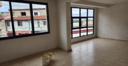 A LOUER – Local professionnel avec rooftop d’Antaninandro