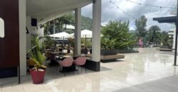 À louer un local commercial de 74m2 idéalement situé à Rivière Noire