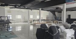 À louer un spacieux local commercial de 260m2 à proximité du Boulevard Sud à Sainte Clotilde