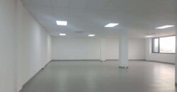 À louer un local professionnel de 230m2  au 3ème étage d’un immeuble à Ankorondrano
