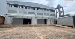 À louer deux entrepôts neufs de 1 040 m² chacun à Talatamaty Tananarive