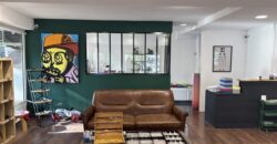 À vendre un local commercial de 71m2 avec parking en plein centre de Saint Leu Réunion