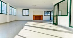 À louer : immeuble de bureaux sur 3 niveaux idéalement situé à Antsahavola Tananarive