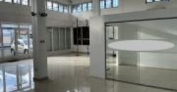 En exclusivité: Location d’un spacieux local commercial de 121m1 avec parking à Grandbaie Maurice