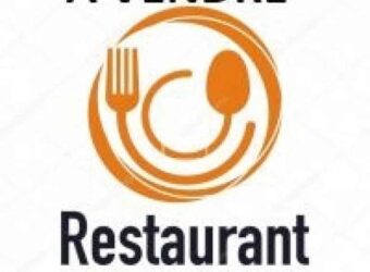 Restaurant à Rivière Noire : salle, jardin et cuisine équipée